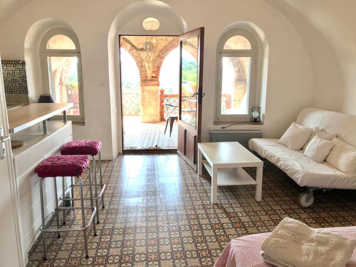 Studio De Charme Avec Grande Terrasse Vue Mer Le Castellet  Ngoại thất bức ảnh