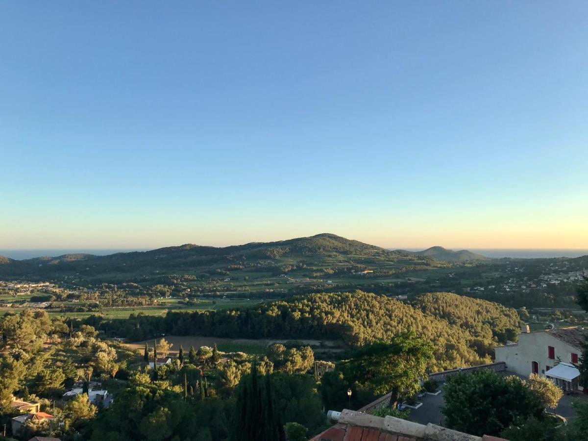 Studio De Charme Avec Grande Terrasse Vue Mer Le Castellet  Ngoại thất bức ảnh